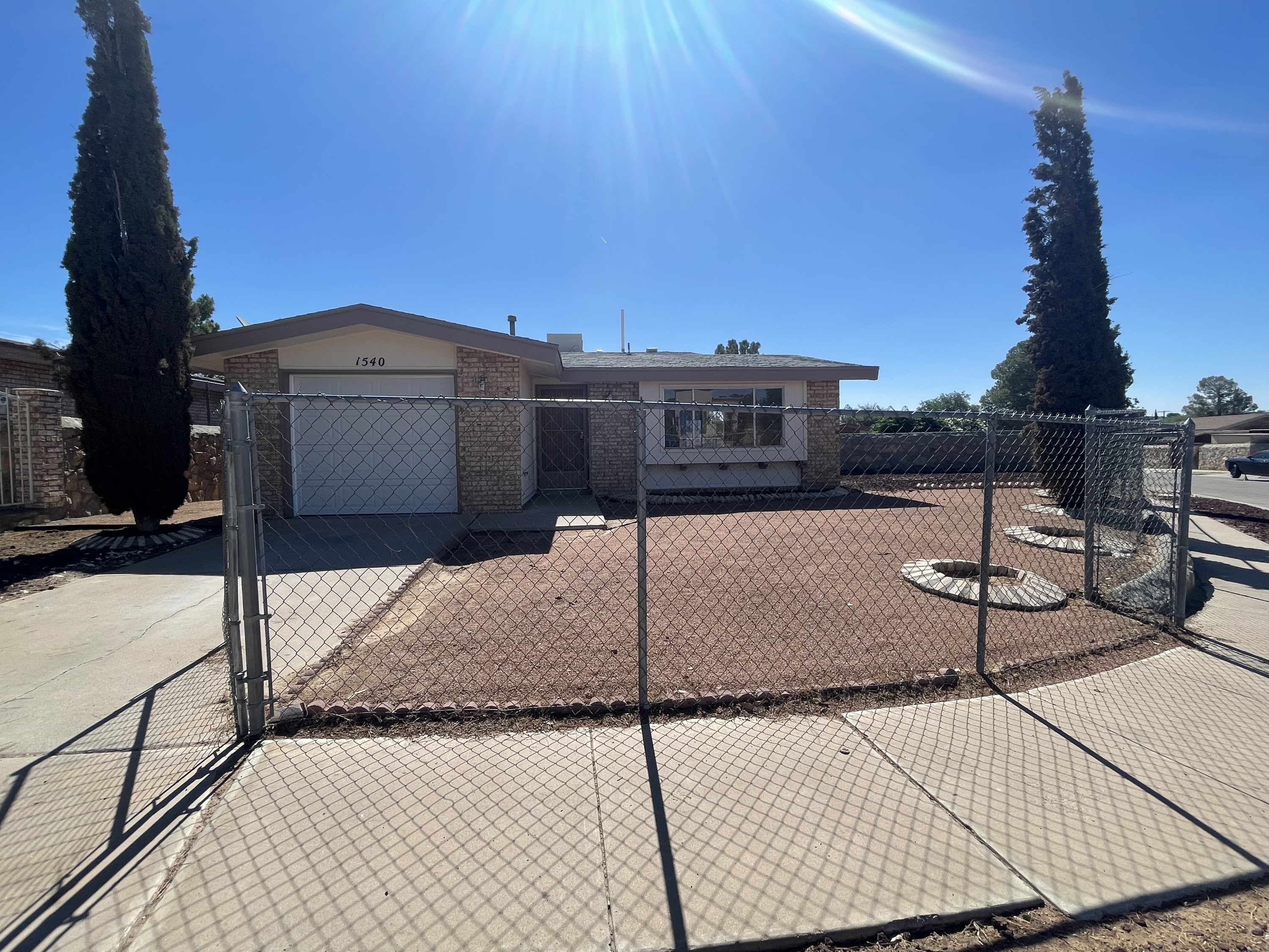 1540 Raphael Circle