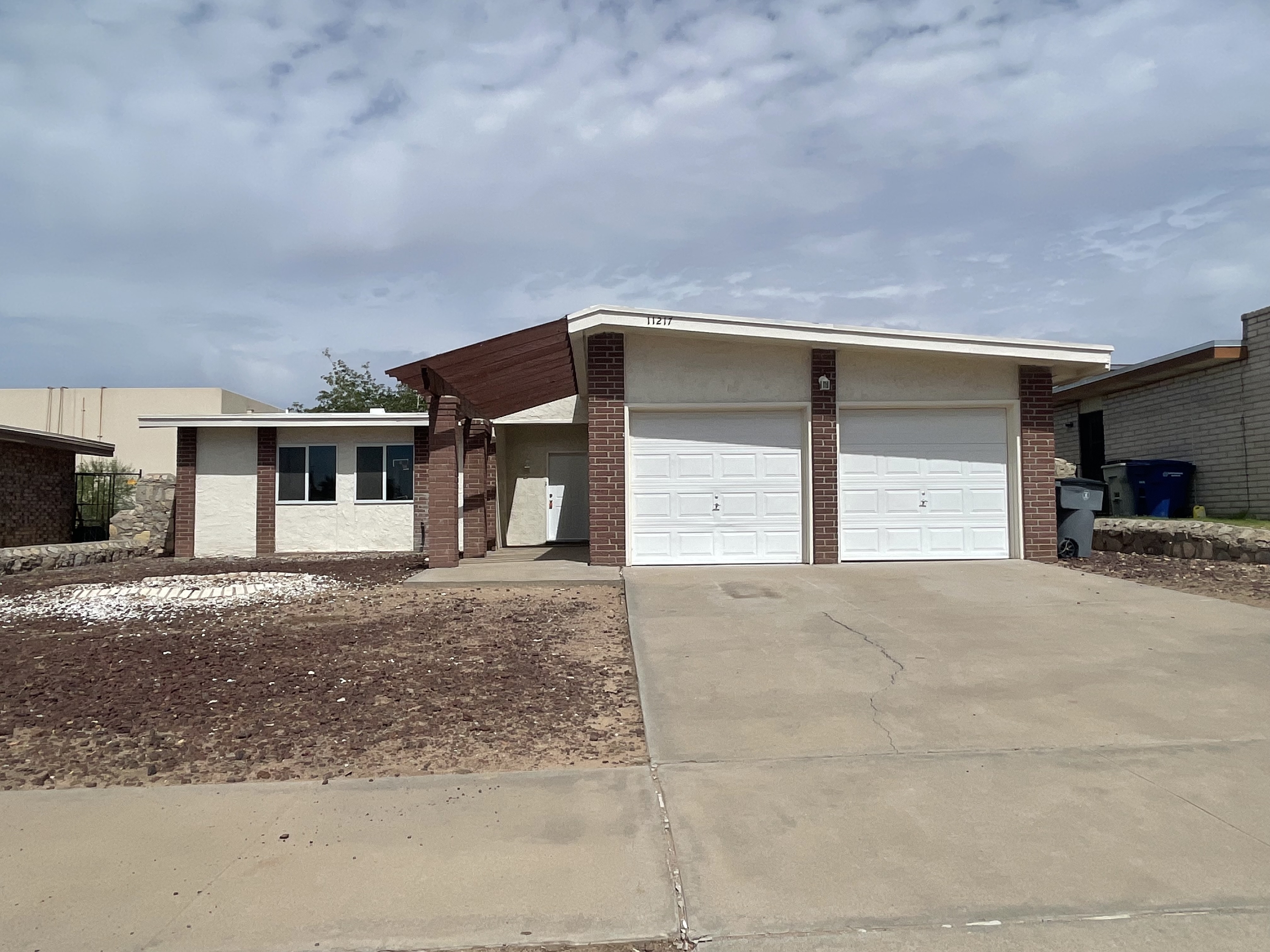11217 Les Peterson Lane - 1